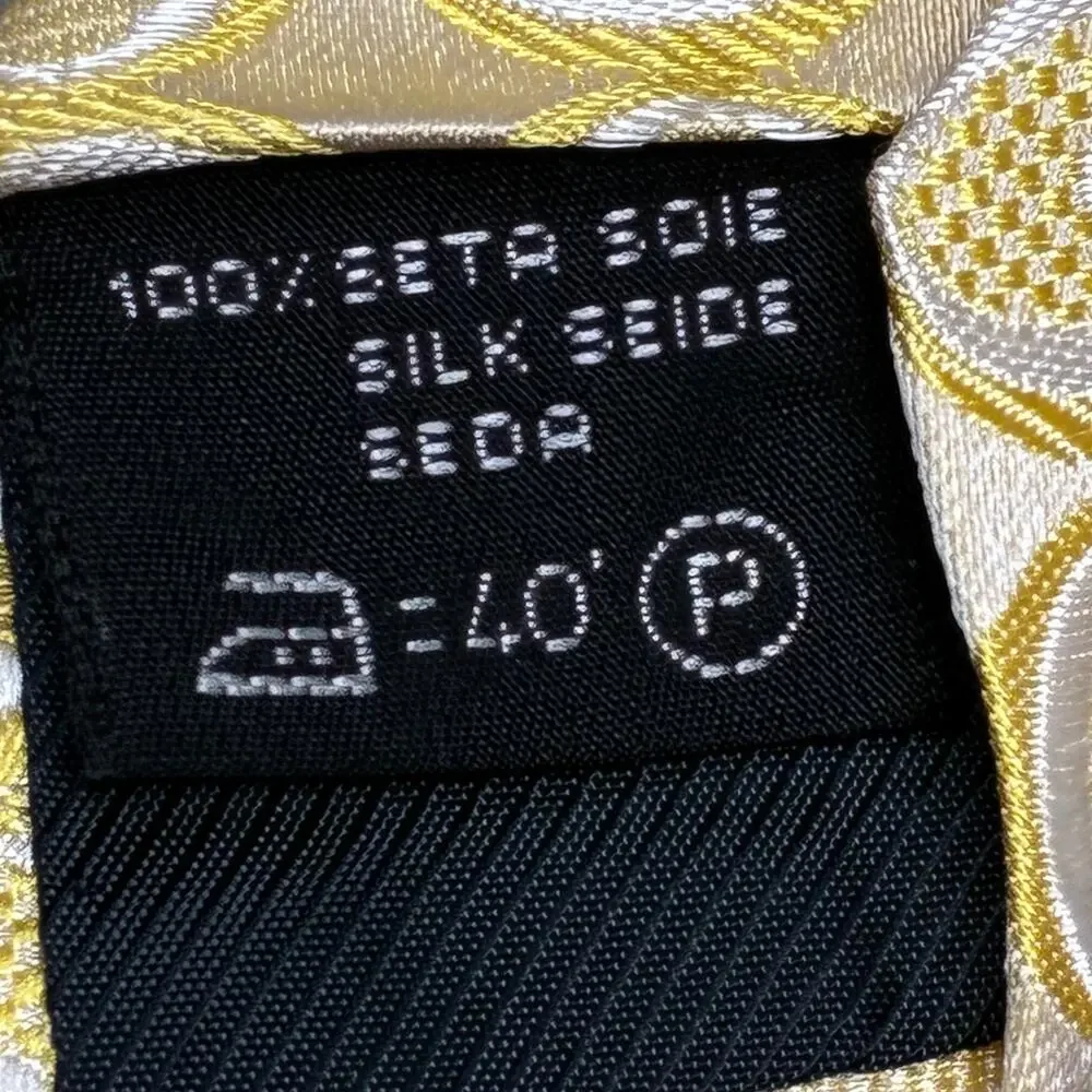 Zegna 100% Silk Tie Made in Italy Gold Cream Geometric 3.5